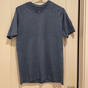 Men's Lululemon Blue Workout T-Shirt